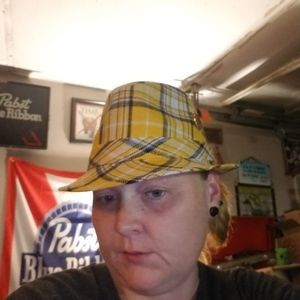 Meet your Posher, Ginger